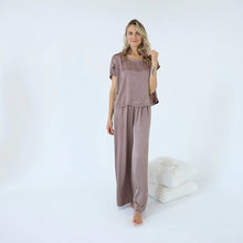 Load image into Gallery viewer, Mo-Crop Satin Palazzo