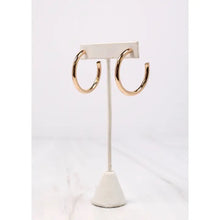 Load image into Gallery viewer, Sunni Hoop Earring Shiny - Gold