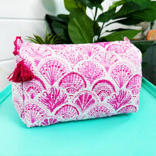 Load image into Gallery viewer, Quilted Makeup Bags