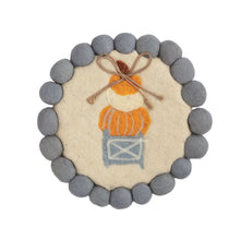 Load image into Gallery viewer, Pumpkin Trivets