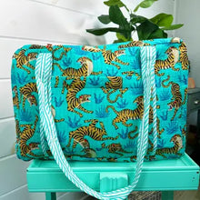 Load image into Gallery viewer, Weekender Travel Bag