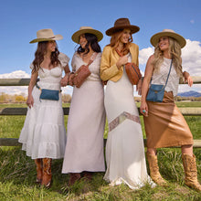 Load image into Gallery viewer, Hobo Fern Crossbody - Peacock Feather