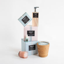 Load image into Gallery viewer, Rattan Classic Candle