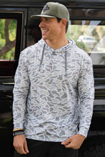Load image into Gallery viewer, Burlebo Performance Hoodie Camo