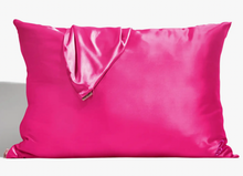 Load image into Gallery viewer, Kitsch Barbie Silk Pillowcase