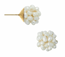 Load image into Gallery viewer, Susan Shaw Pearl Cluster Earrings