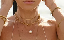 Load image into Gallery viewer, Coco Pearl Gold Necklace
