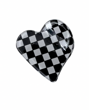 Load image into Gallery viewer, Mini Heart Clip