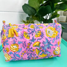 Load image into Gallery viewer, Quilted Makeup Bags