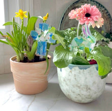 Load image into Gallery viewer, BLUE CROSS PLANT STICK