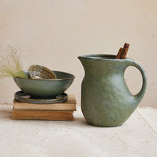Load image into Gallery viewer, 2-1/2 Quart Stoneware Pitcher