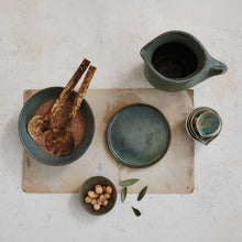 Load image into Gallery viewer, 2-1/2 Quart Stoneware Pitcher