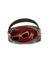 Load image into Gallery viewer, Bryant | Twin Crest Pebble/Brushed Gold | Med