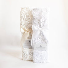 Load image into Gallery viewer, Wedding Keepsake Knives