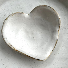 Load image into Gallery viewer, Etta Hearts