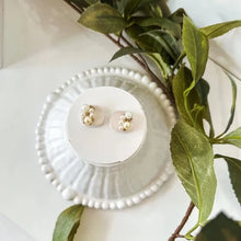 Load image into Gallery viewer, Weathered Wedding Collection