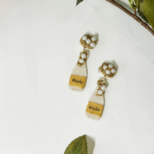 Load image into Gallery viewer, Weathered Wedding Collection