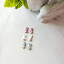 Load image into Gallery viewer, Weathered & Wild Spring Earrings