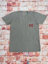 Load image into Gallery viewer, Speckle Bellies MSU Bulldog Pocket Tee