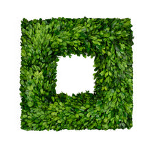 Load image into Gallery viewer, Boxwood Square Wreaths