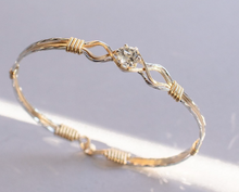 Load image into Gallery viewer, One Day at a Time Bracelet