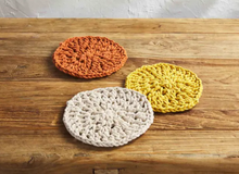 Load image into Gallery viewer, Knotted Cotton Trivet