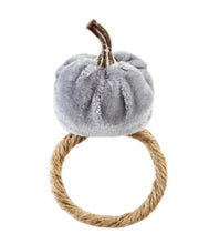 Load image into Gallery viewer, Velvet Pumpkin Napkin Rings