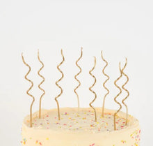 Load image into Gallery viewer, Swirly Candles