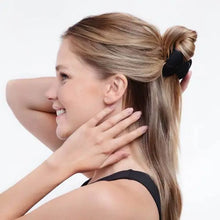 Load image into Gallery viewer, Small Claw Clips 2pc