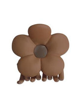 Load image into Gallery viewer, Flower Clip