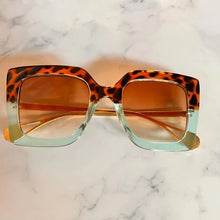 Load image into Gallery viewer, Brianna Sunglasses