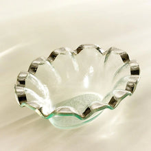 Load image into Gallery viewer, Annieglass Ruffle Oval Dip Bowl