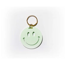 Load image into Gallery viewer, Smiley Face Keychains