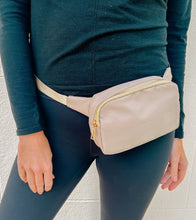 Load image into Gallery viewer, Merril Nylon Belt Bag