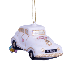 Load image into Gallery viewer, Wedding Car - Just Married
