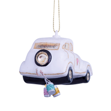 Load image into Gallery viewer, Wedding Car - Just Married
