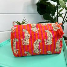 Load image into Gallery viewer, Quilted Makeup Bags
