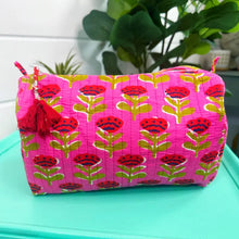 Load image into Gallery viewer, Quilted Makeup Bags
