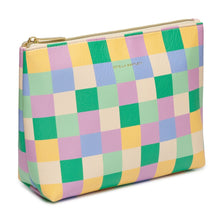 Load image into Gallery viewer, Checkerboard PU Washbag
