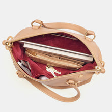 Load image into Gallery viewer, Daniel Med
