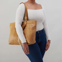 Load image into Gallery viewer, Hobo Romy Max Tote - Whiskey
