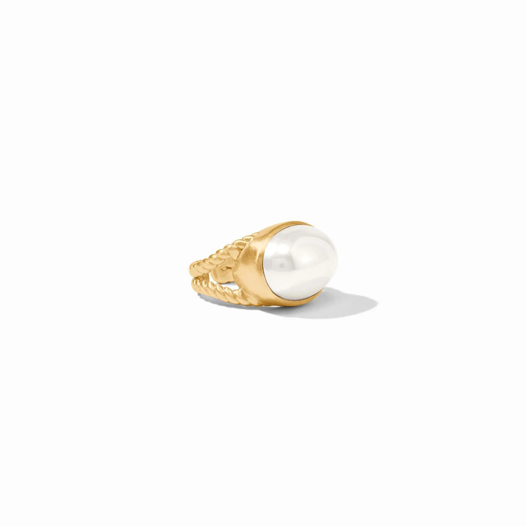 Nassau Statement Ring Pearl