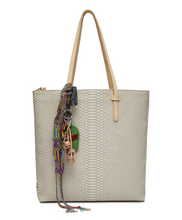 Load image into Gallery viewer, Consuela Market Tote
