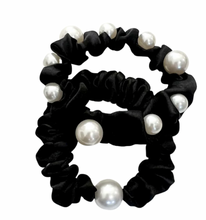 Load image into Gallery viewer, Amanda Scrunchies Set
