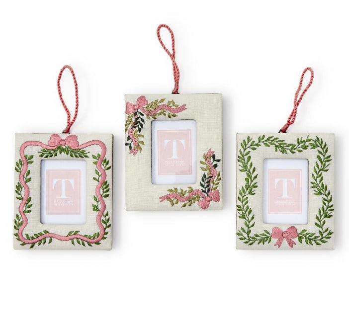 Hanging Ornament Frame Bow Designs