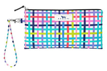 Load image into Gallery viewer, Scout Kate Wristlet

