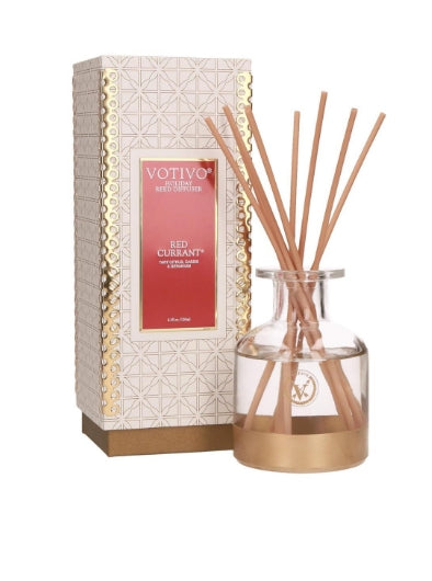 Votivo Holiday Reed Diffuser