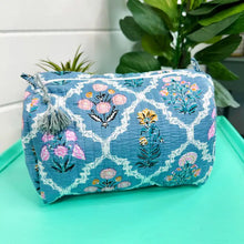 Load image into Gallery viewer, Quilted Makeup Bags
