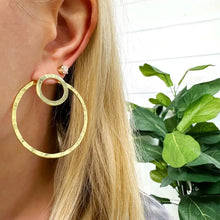 Load image into Gallery viewer, Brass Handmade Earring - Gold Jacket
