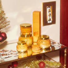 Load image into Gallery viewer, Pumpkin Dulce Glimmer Inverted Candle
